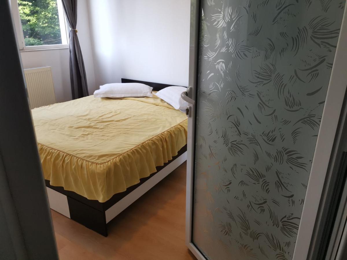 Appartamento Apartament Ana Poiana Brasov Esterno foto