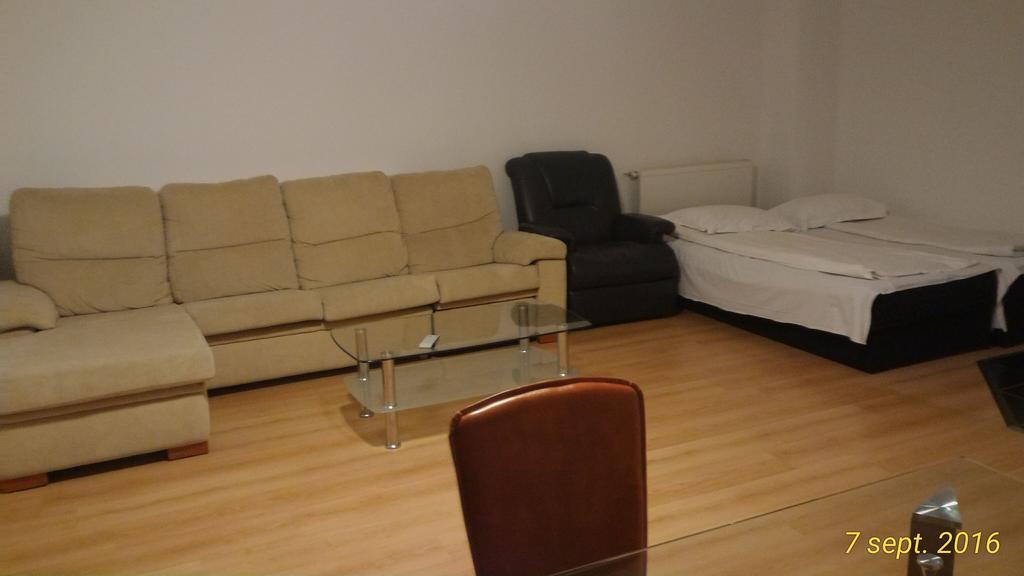 Appartamento Apartament Ana Poiana Brasov Esterno foto